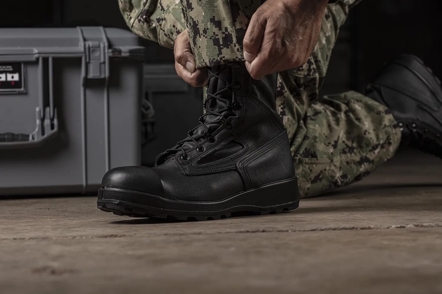 Fabricante de botas militares establecerá operaciones en Lares con hasta 300 empleos