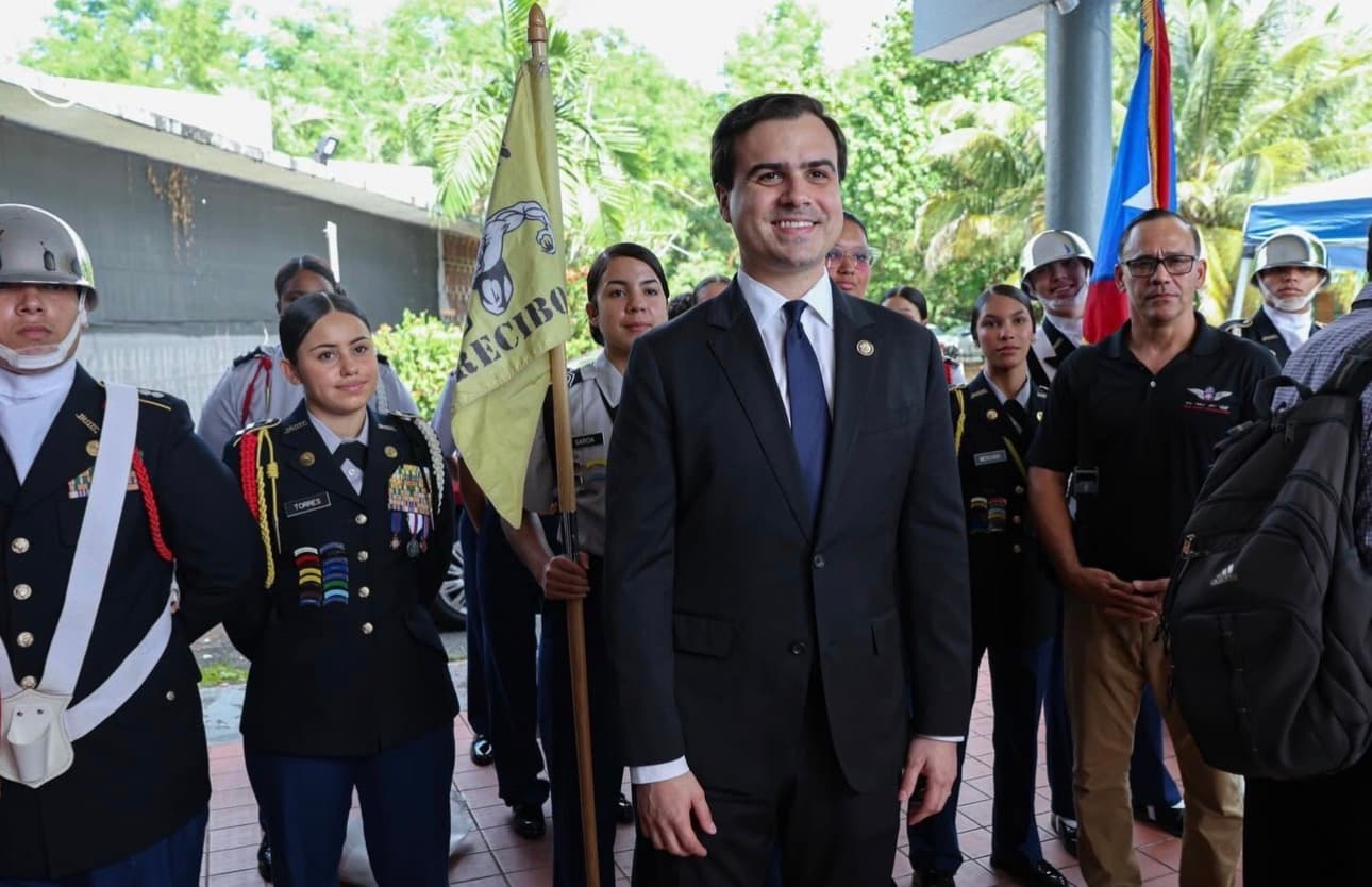 Comisionado Residente impulsa proyecto para otorgar la Medalla de Honor a Rambo