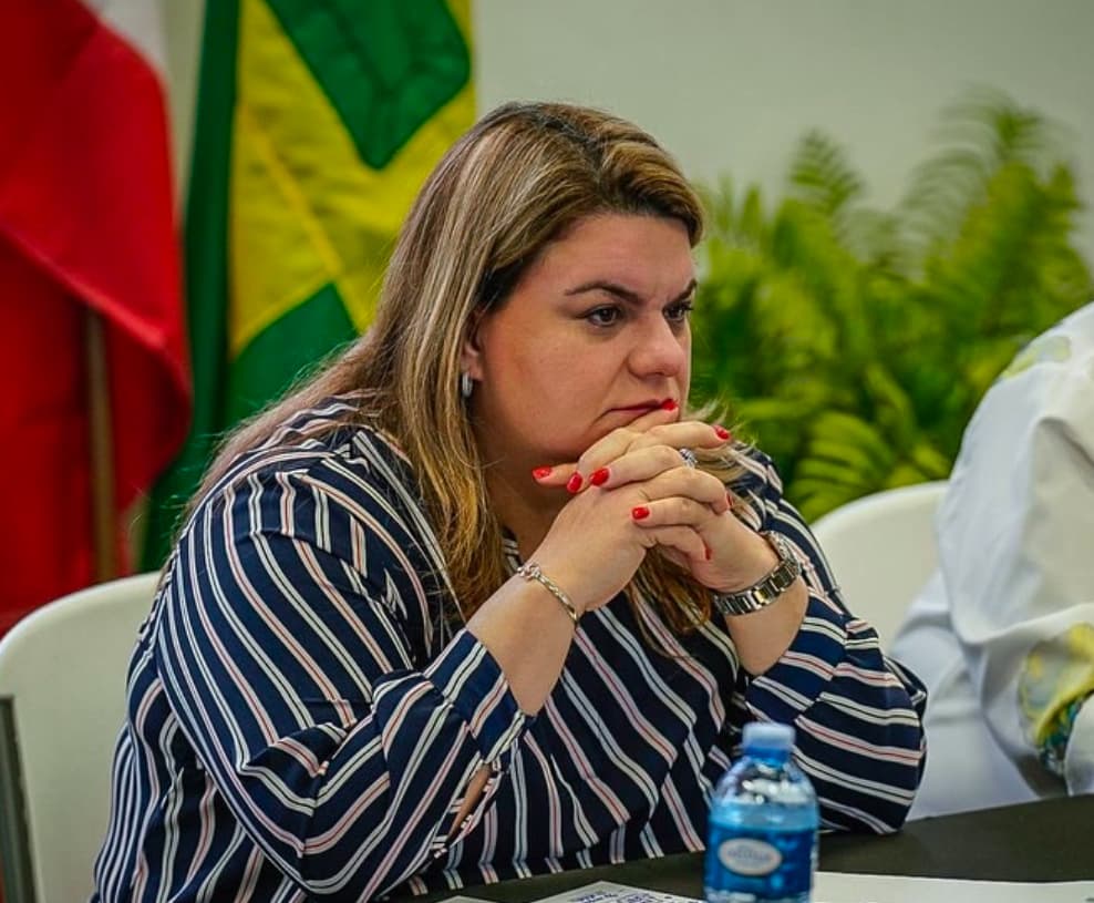 Gobernadora se disculpa con los padres de Janet Parra