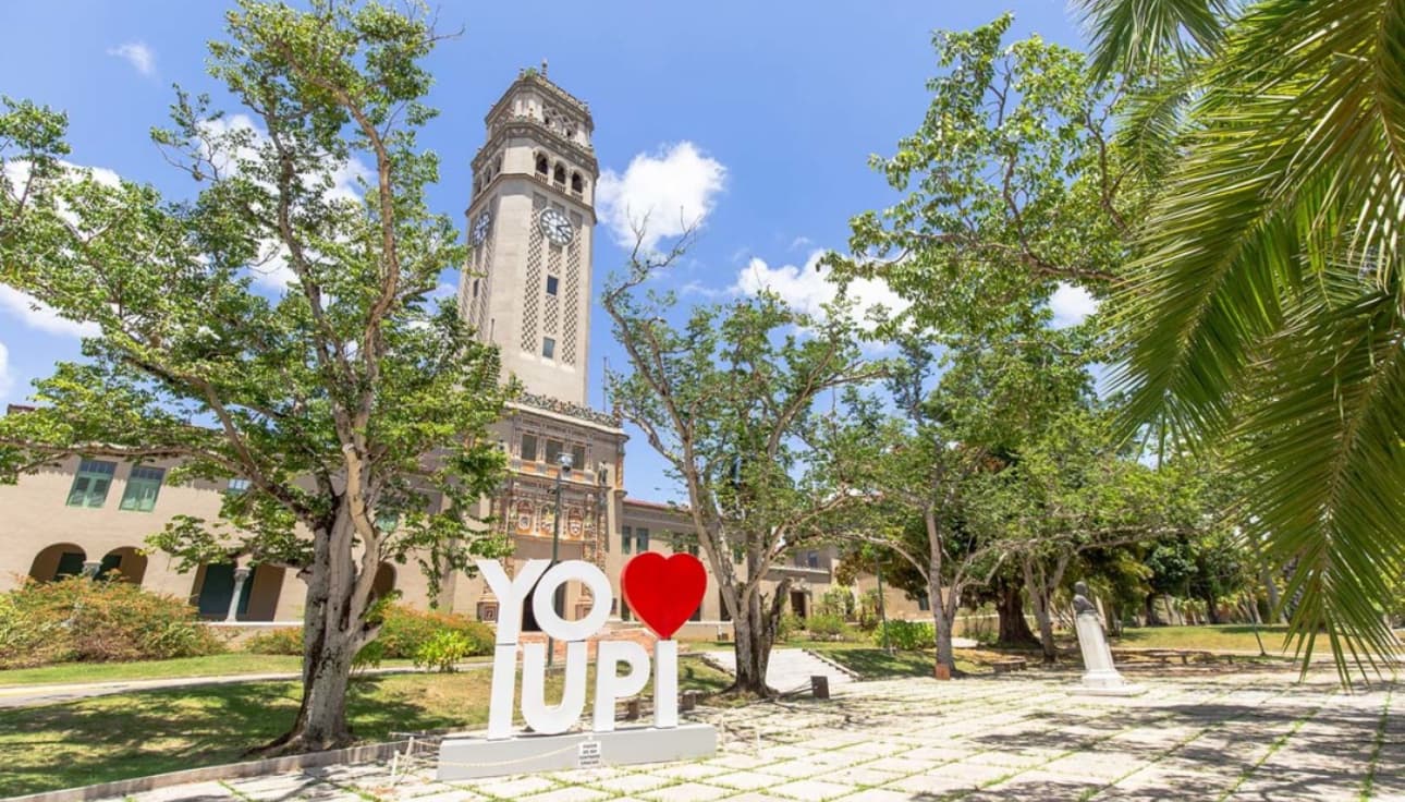 La arquitecta de la nueva zapata universitaria