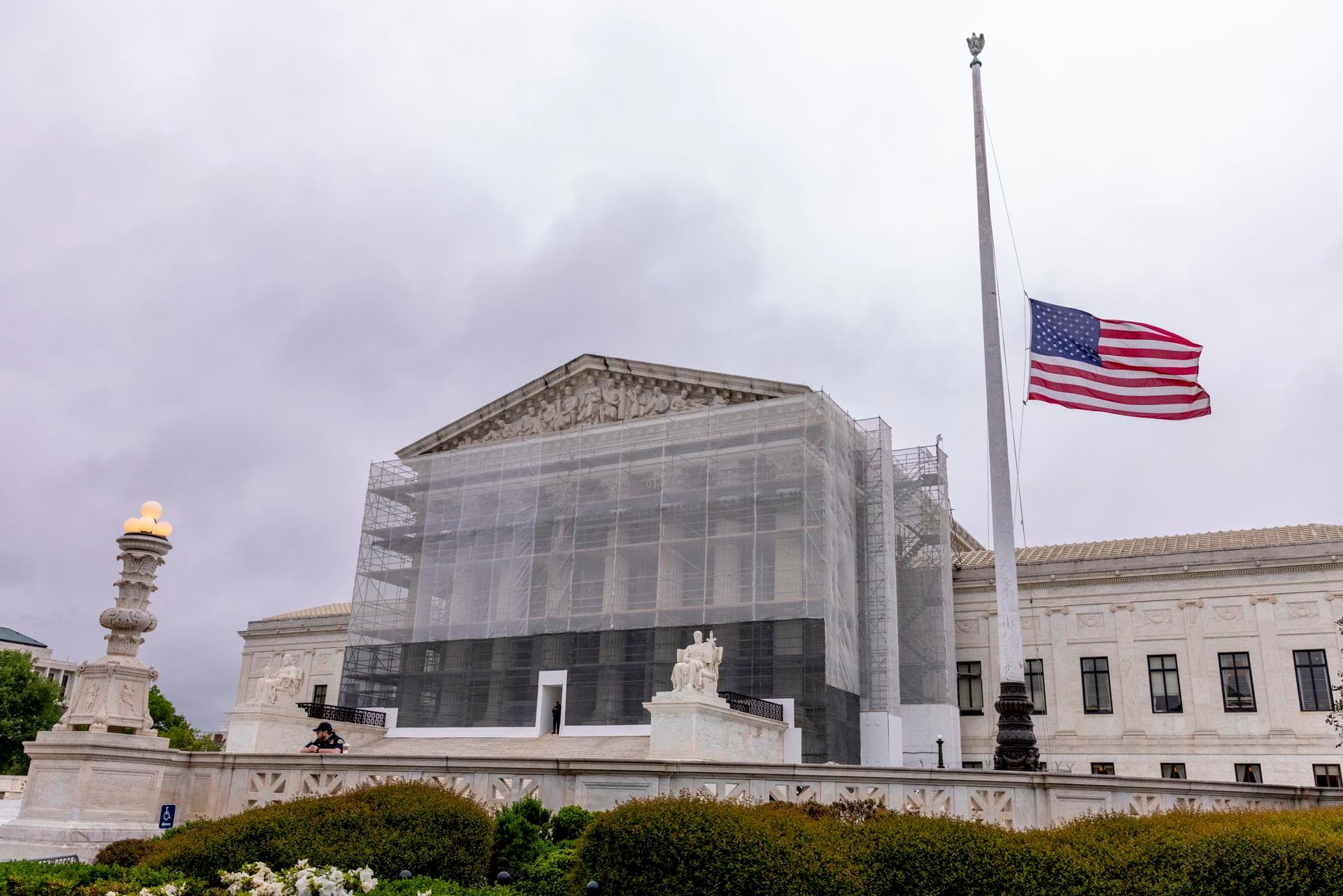 Supremo de EEUU confirma que juez Samuel Alito fue hospitalizado brevemente el mes pasado