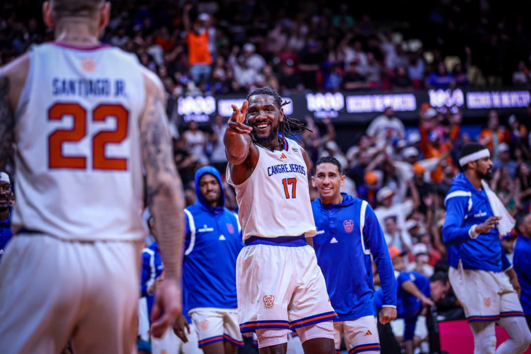Cangrejeros llevan la serie semifinal al máximo 
