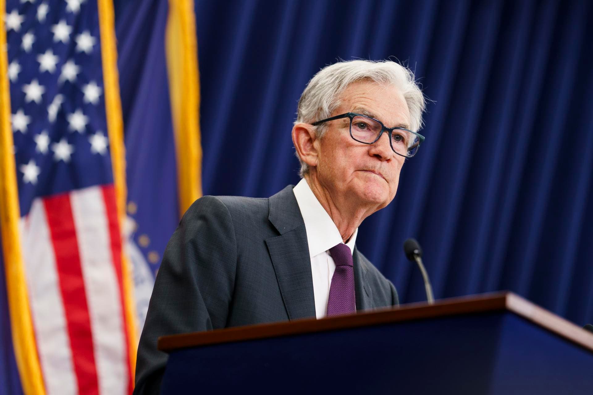 Probable retraso de datos de empleo por cierre de Gobierno complica decisiones del FED