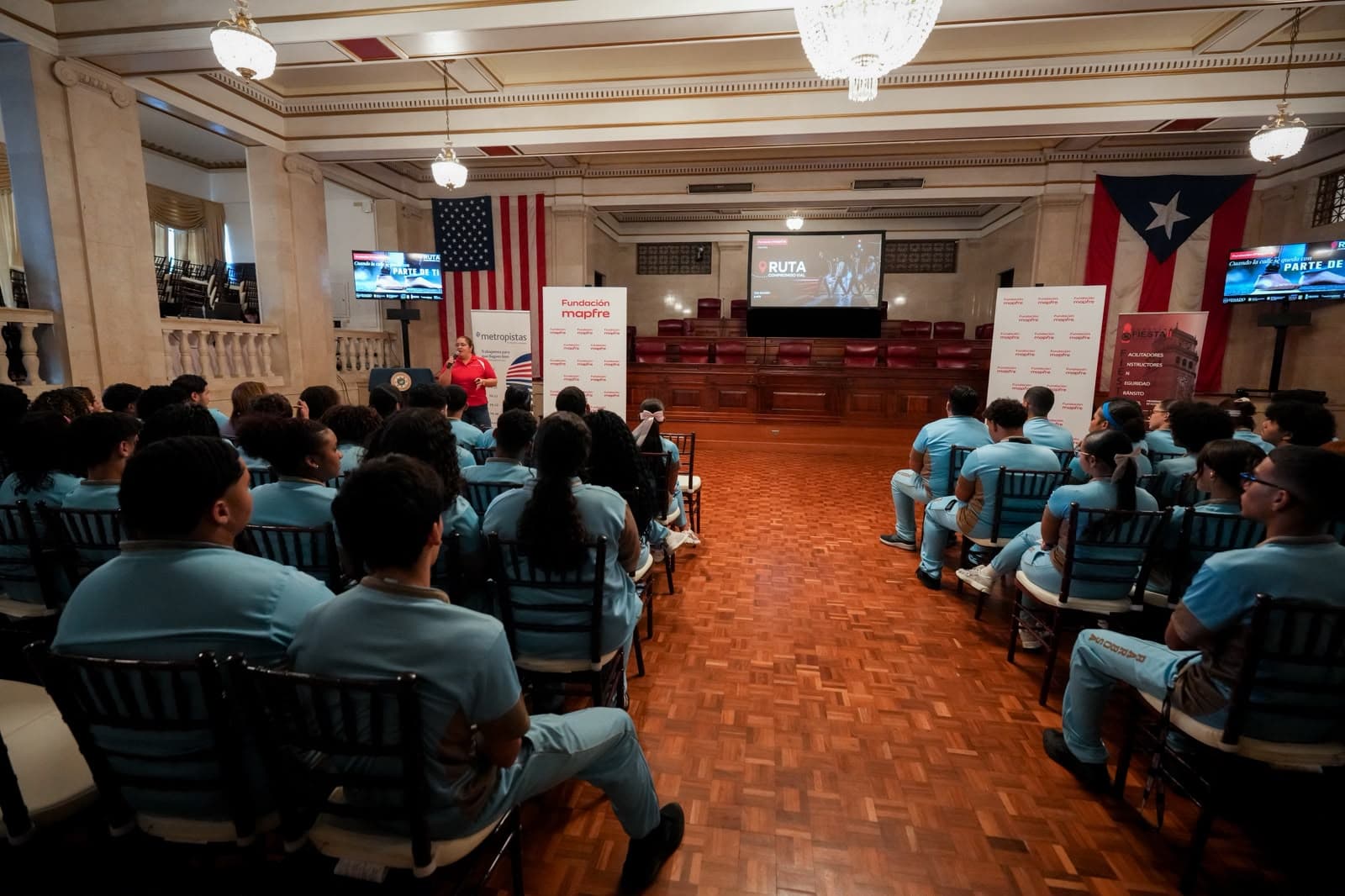 Senado educa a jóvenes sobre las consecuencias de los choques de tránsito