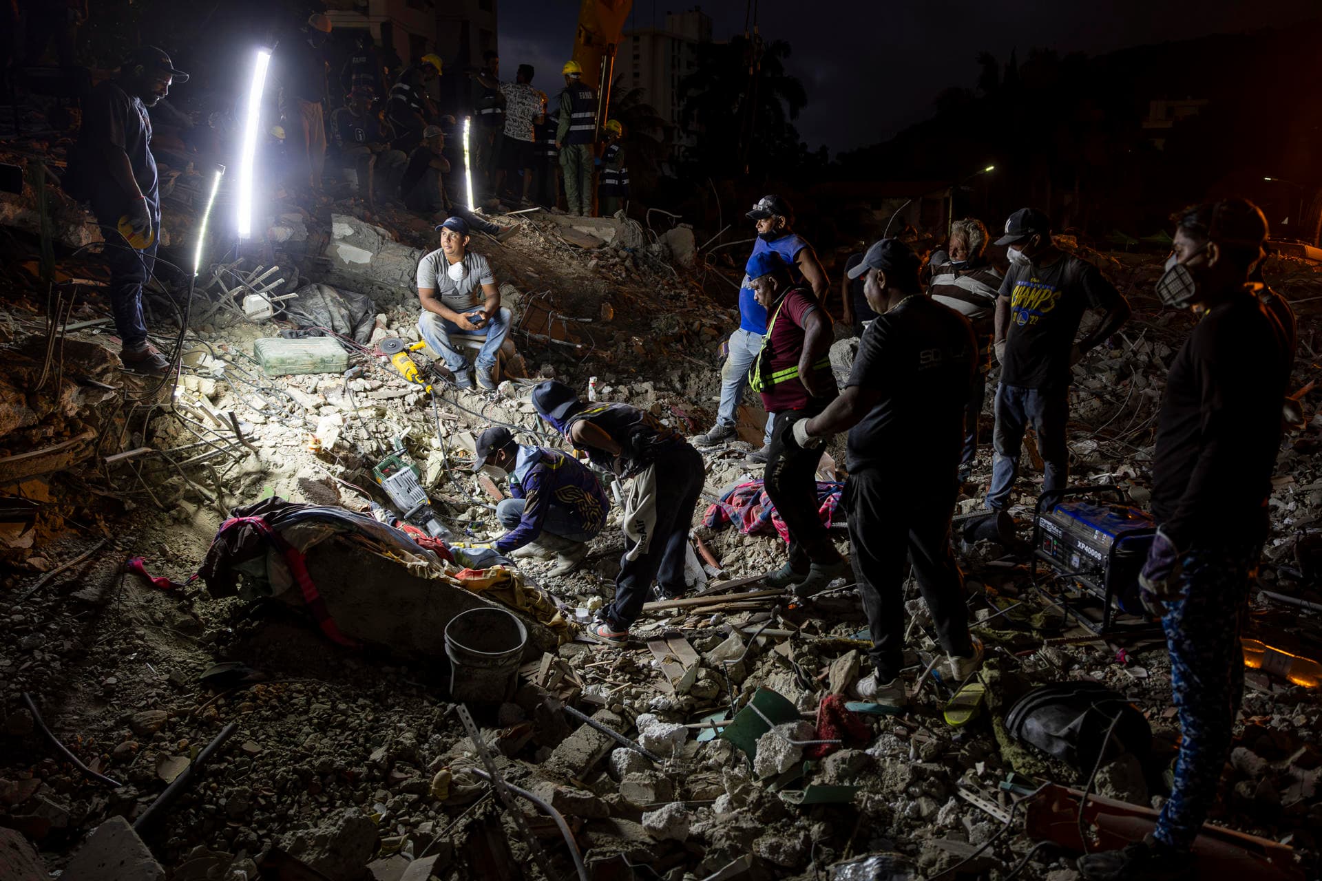Sube a 5,398 la cifra de muertos por el doble terremoto en Venezuela