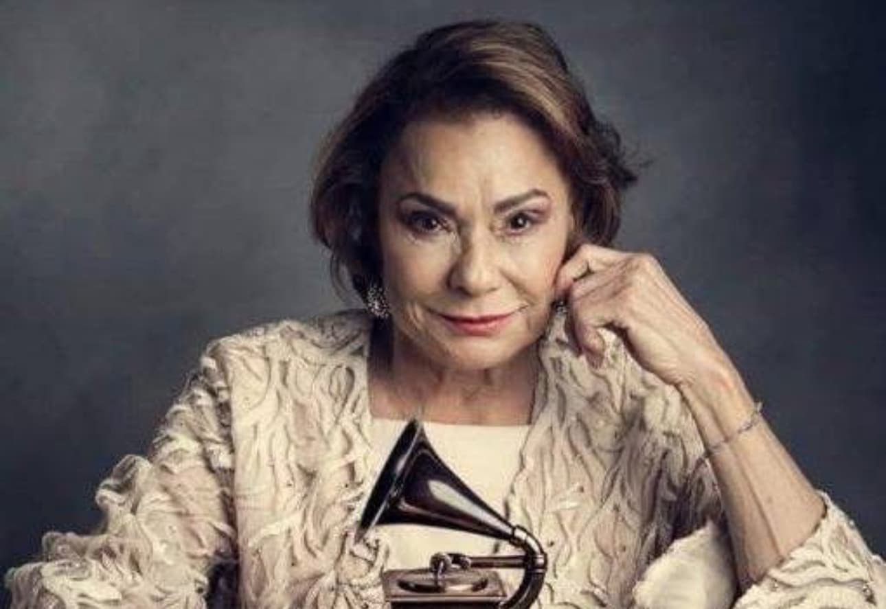 Gobernadora perpetúa el legado musical de Lucecita Benítez