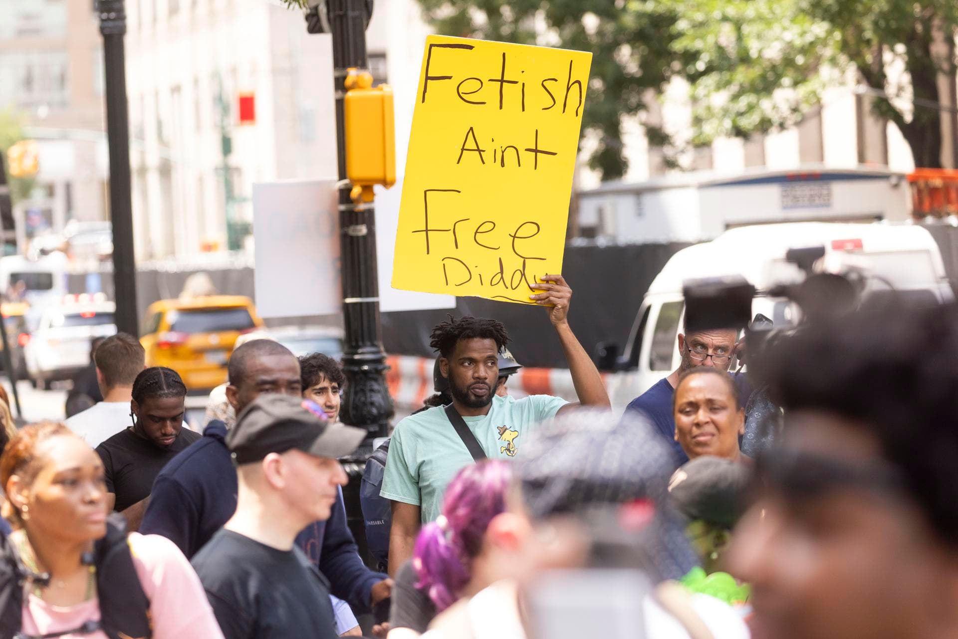 Juez deniega la libertad bajo fianza al rapero Sean Combs