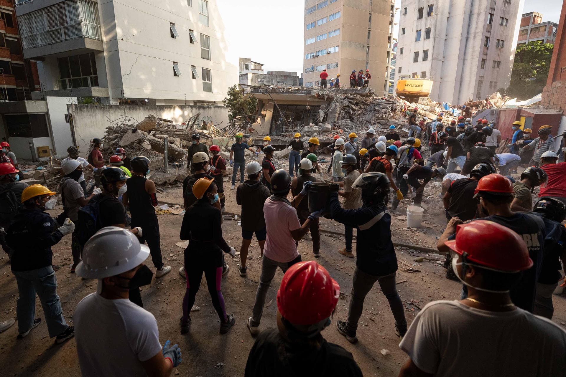 Suben a 1,430 los muertos en Venezuela