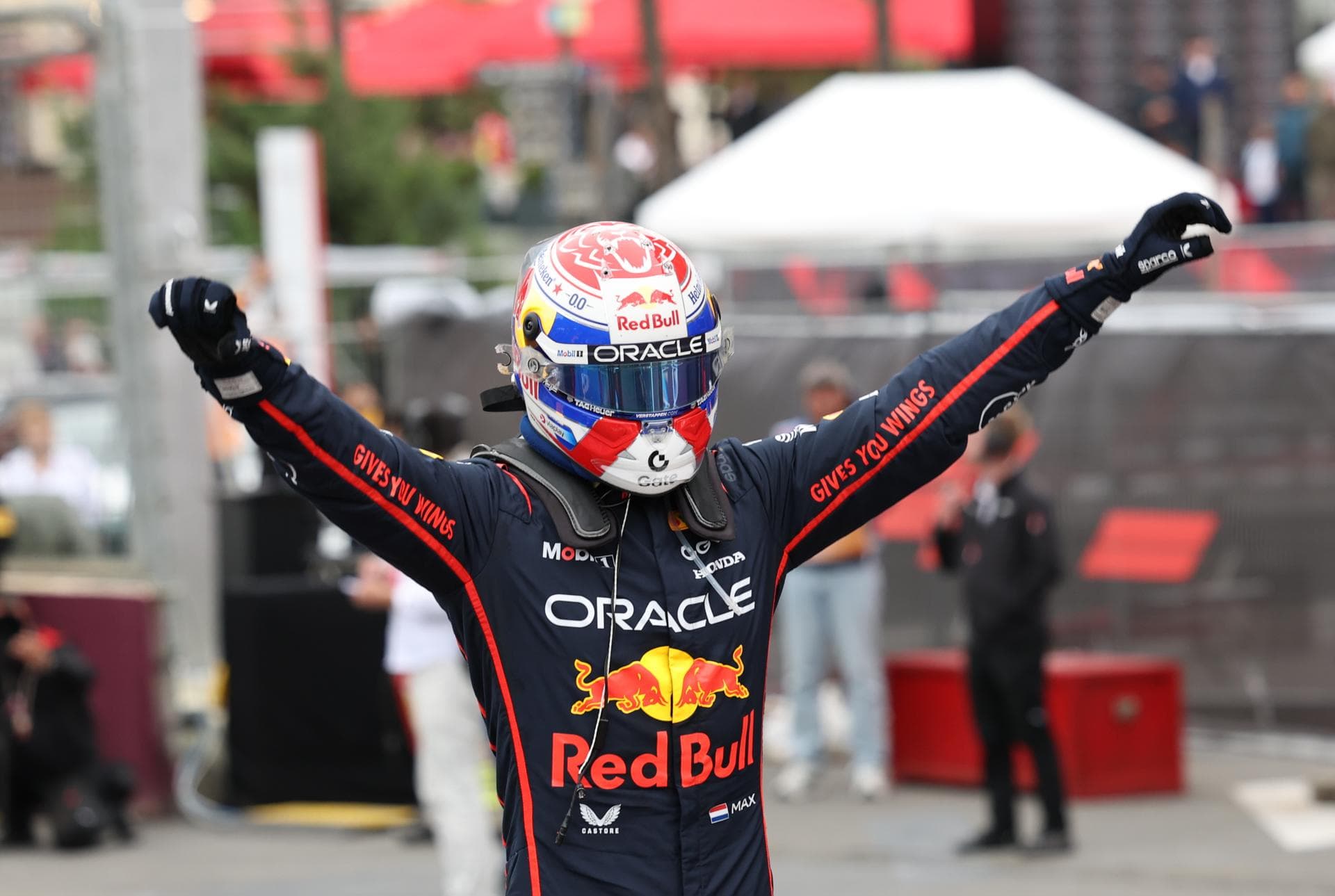 Verstappen conquista Singapur y Antonelli se acerca al campeonato de Fórmula 1