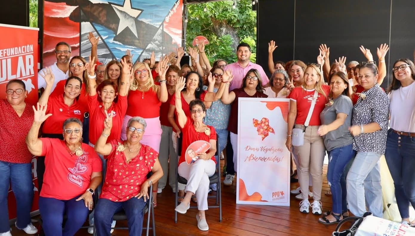 Mujeres populares en Vega Baja rumbo a la refundación 