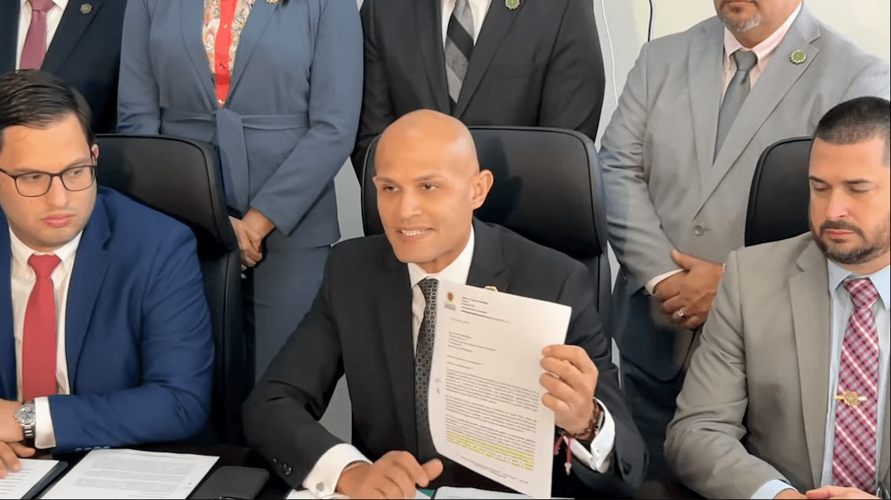 PPD exige que el gobierno entregue su comunicación con LUMA