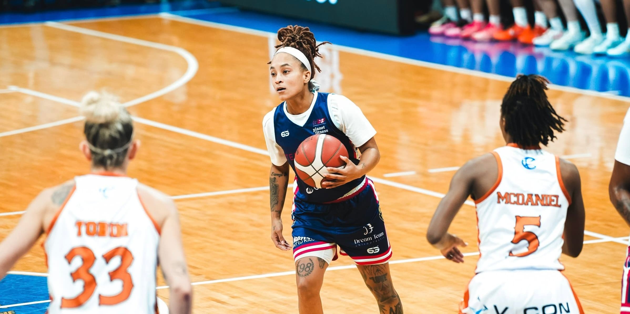 Manatí derrota a Santurce en el primer juego de la semifinal
