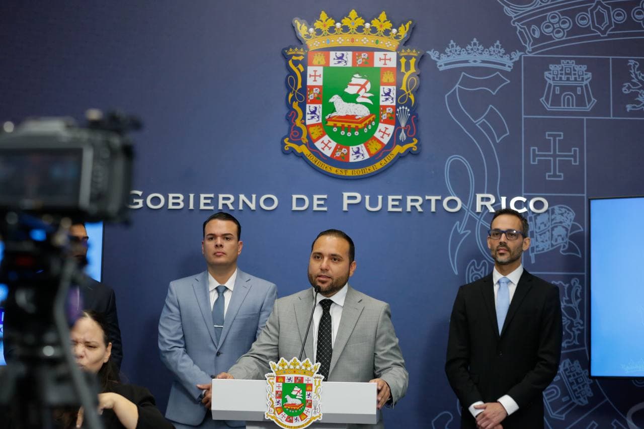 Reserva de $300 millones tras posibles recortes federales