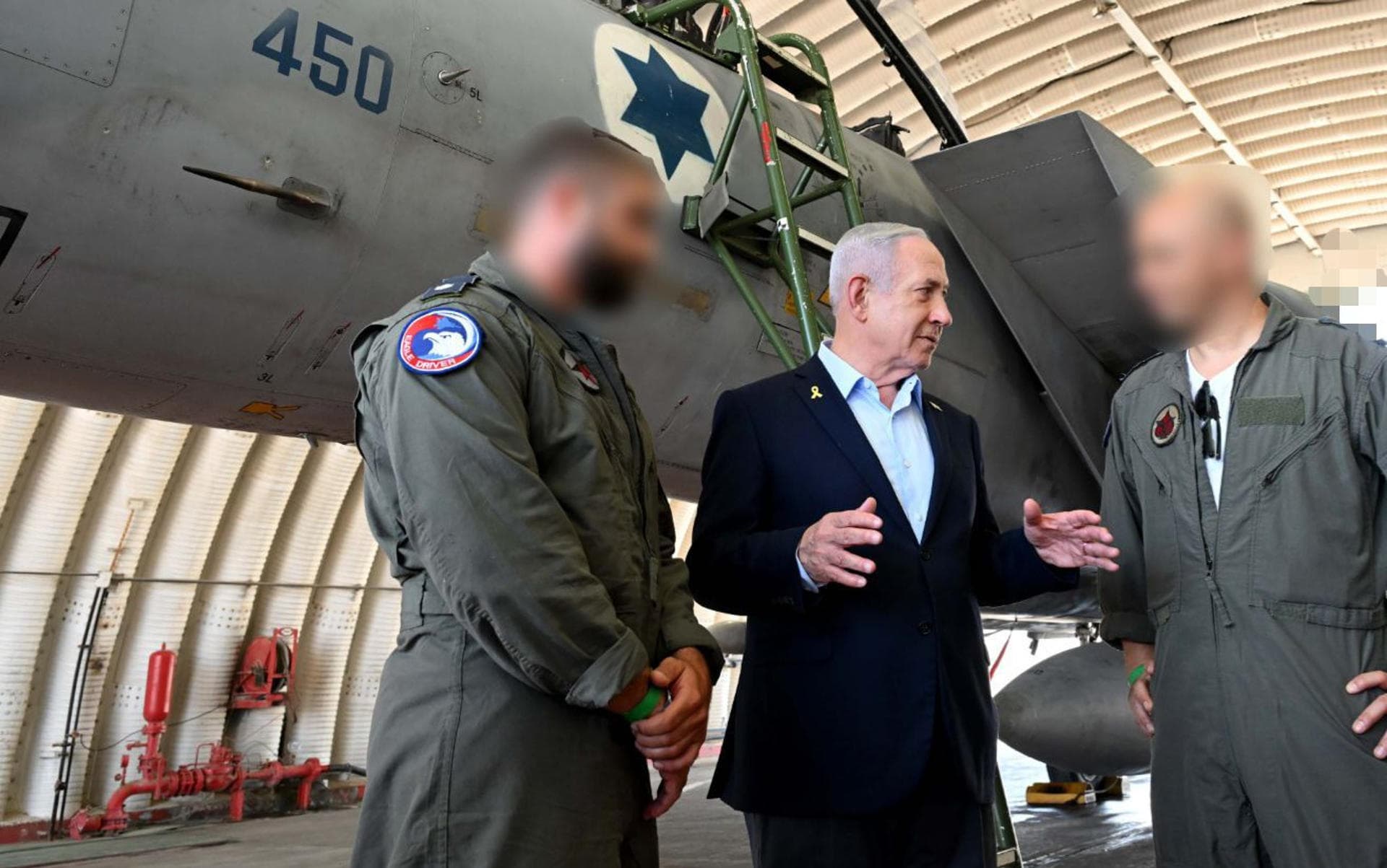 Israel no descarta eliminar al líder de Irán 