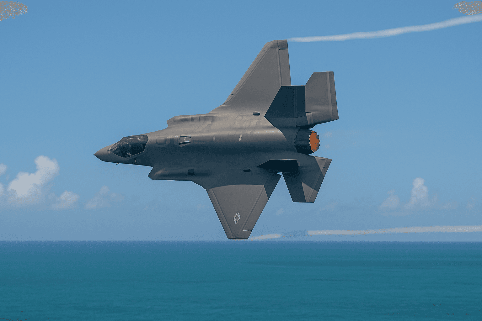 Jenniffer González respalda despliegue de los cazas F-35 en Puerto Rico