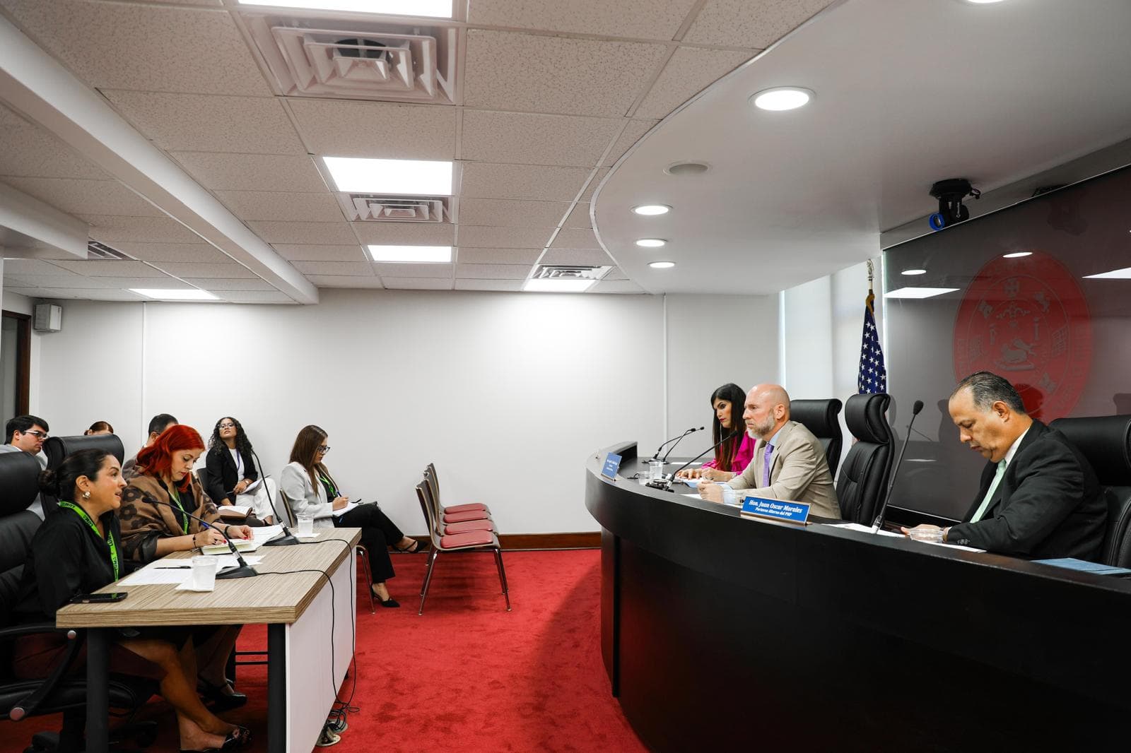 LUMA defiende cierre de oficinas de servicio al cliente