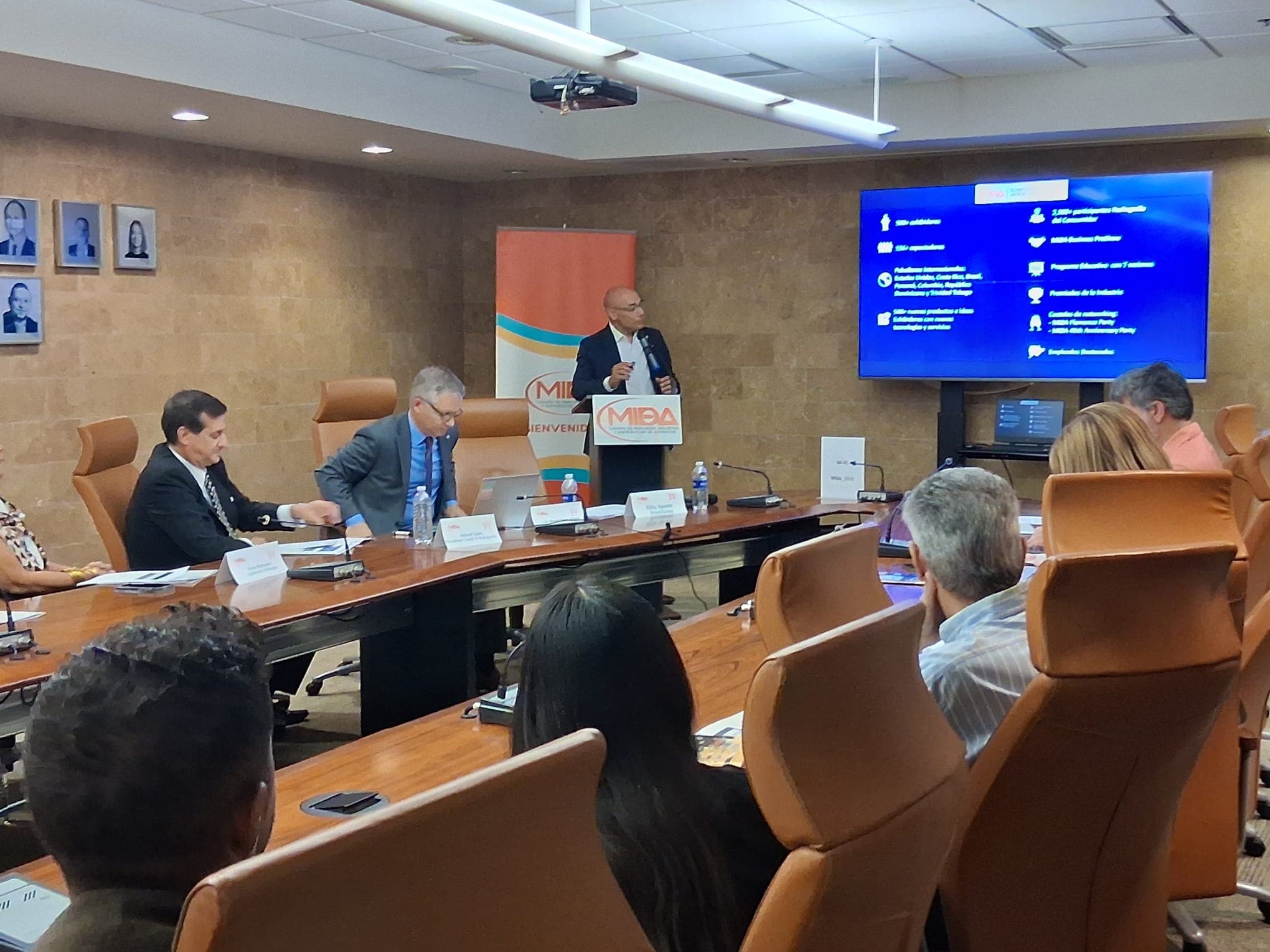 MIDA revela adelanto de “Radiografía del Consumidor 2025” 