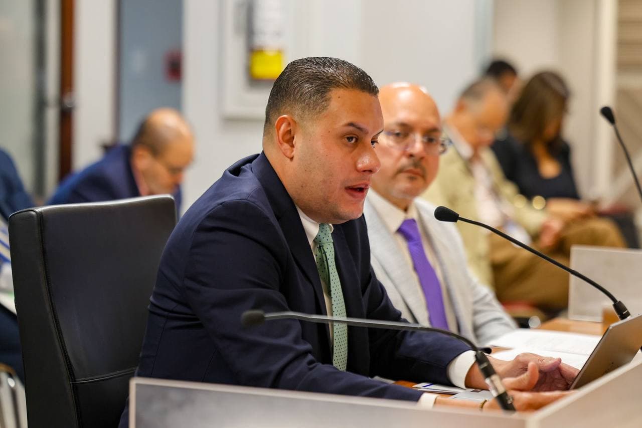 Senado evalúa congelar el impuesto al inventario
