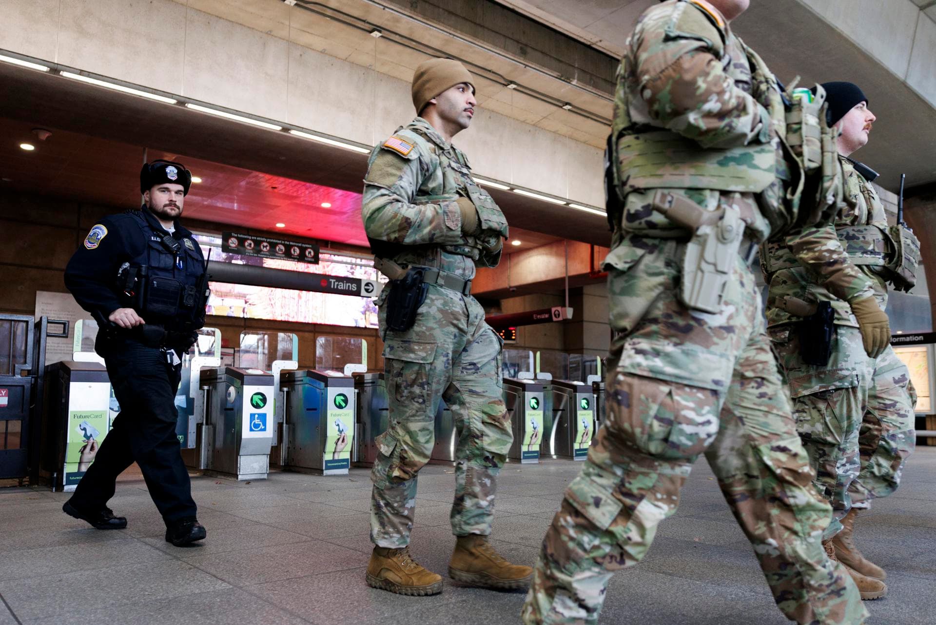 Trump dice que retirará a la Guardia Nacional de Chicago, Los Ángeles y Portland