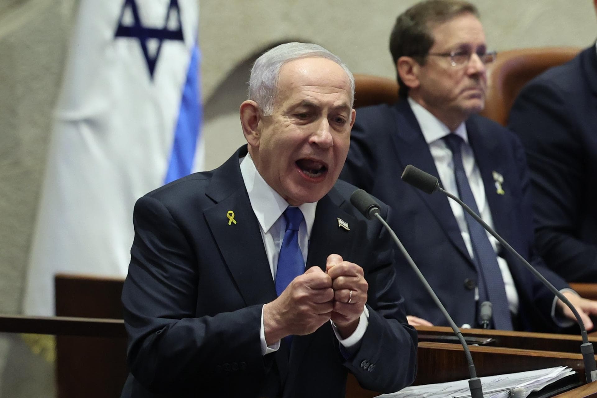 Netanyahu asegura que no necesita "aprobación" externa para atacar a Hamás y a Hizbulá