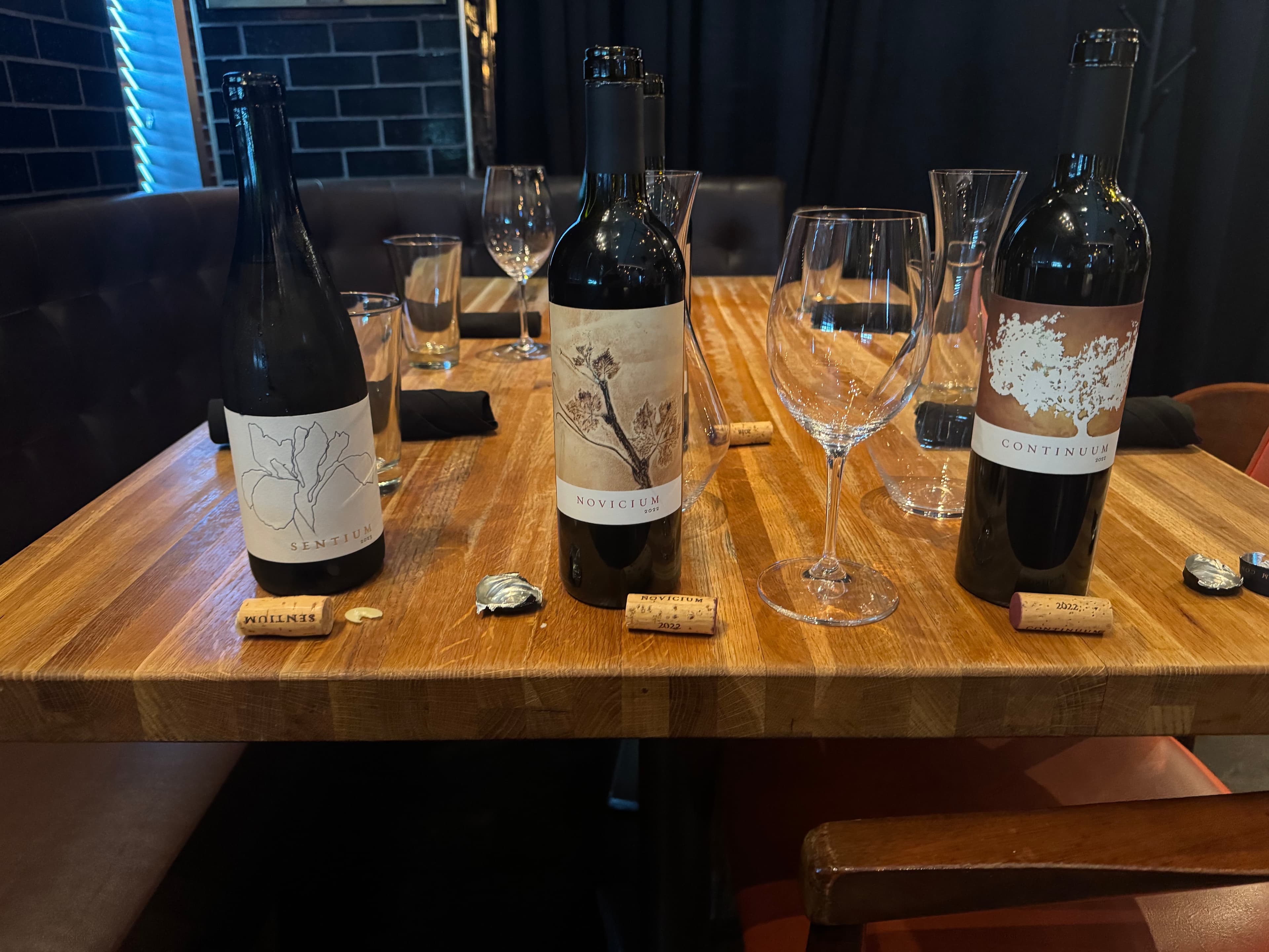 Aficionados celebran almuerzo exclusivo con Chiara Mondavi y los vinos de Continuum Estate