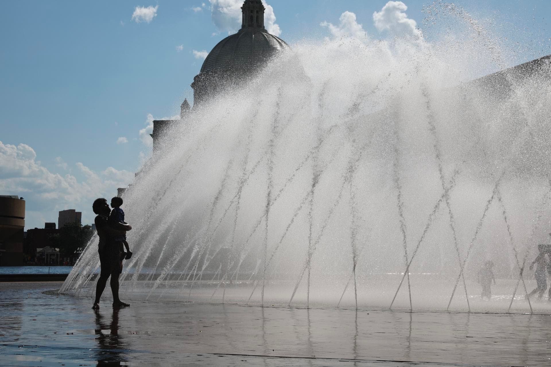 Más de 30 estados en EEUU están bajo alerta de calor