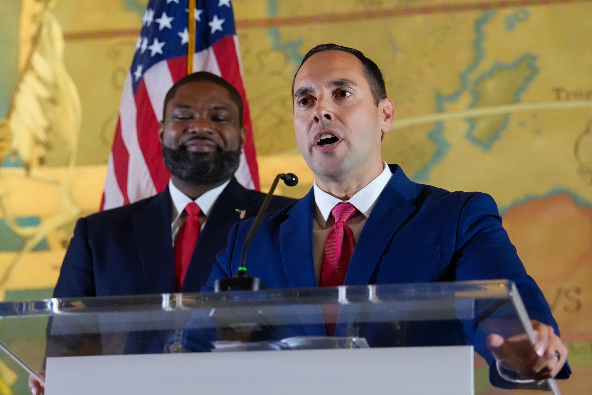 Un hijo de exiliados cubanos es candidato republicano a vicegobernador de Florida