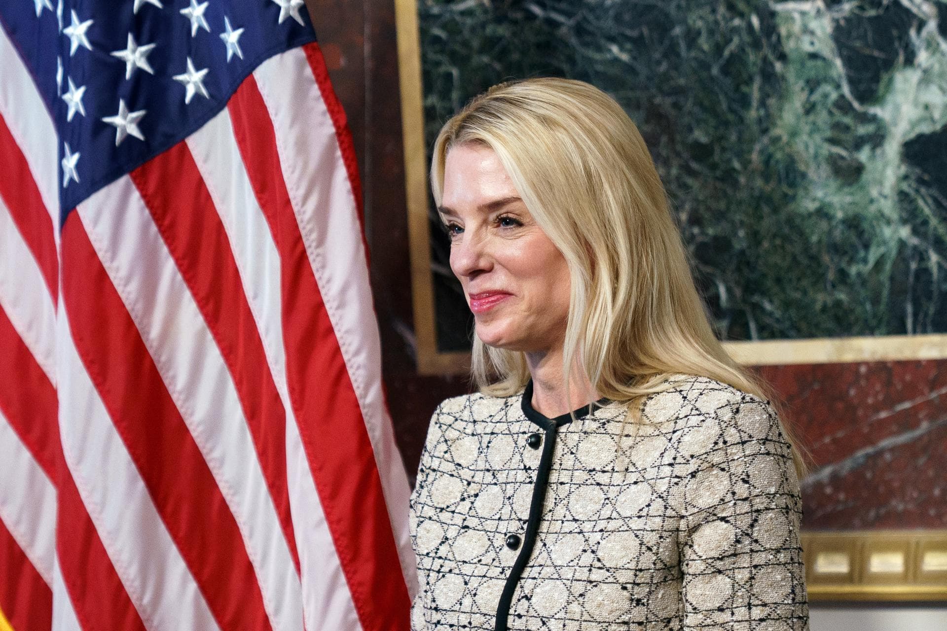 Investigarán posible conspiración contra Trump por 'trama rusa'