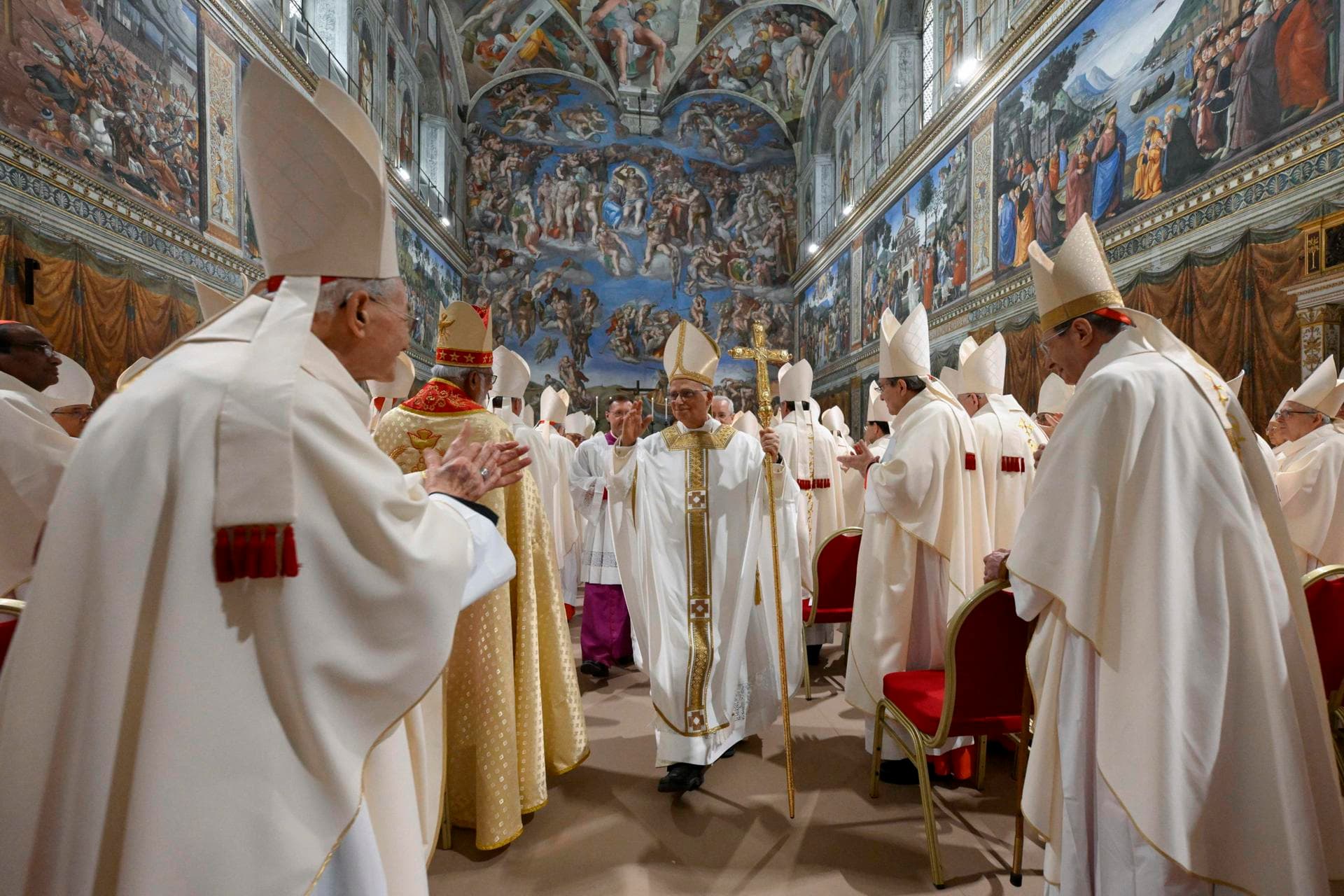 Con fecha la misa de inicio del pontificado de León XIV