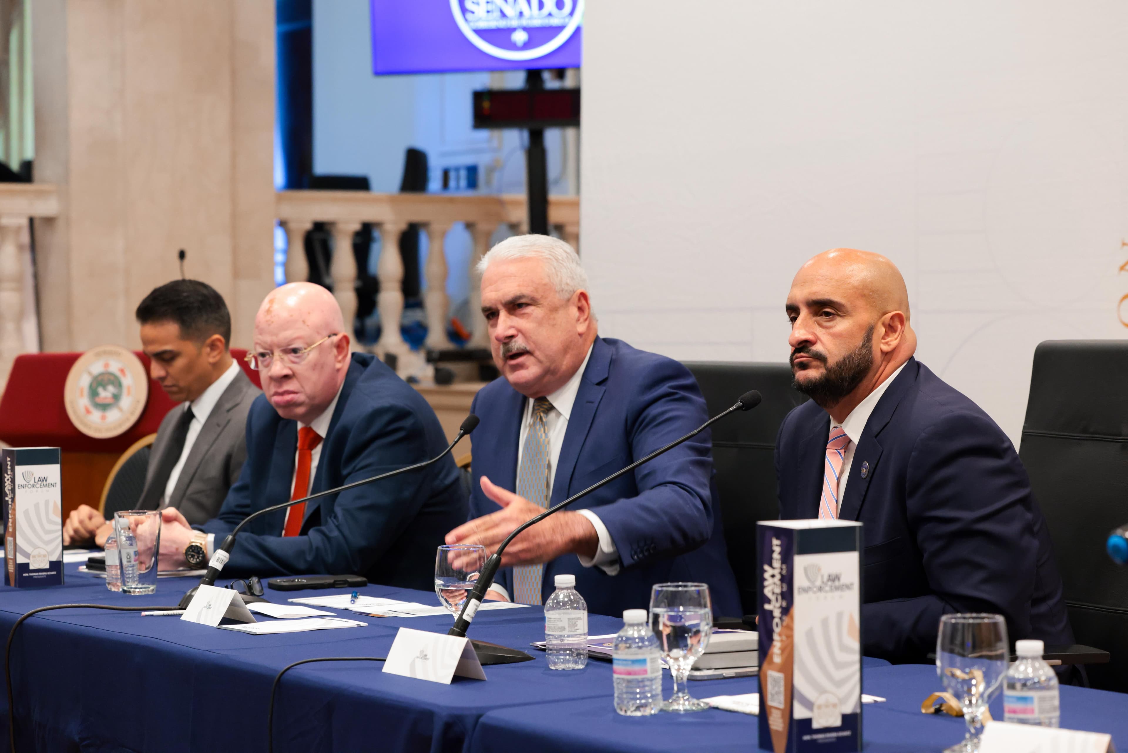 Senado lidera sesión de trabajo con agencias estatales y federales para fortalecer estrategias contra el crimen