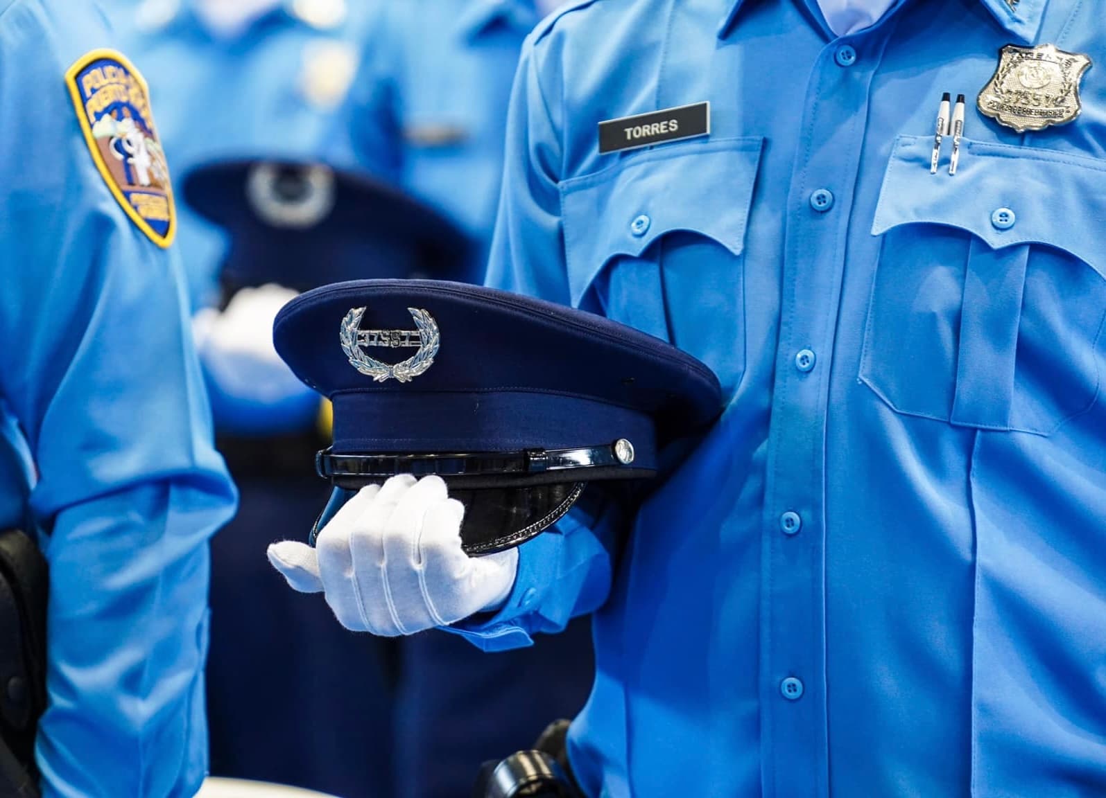 Junta autoriza pago de horas extras a la Policía