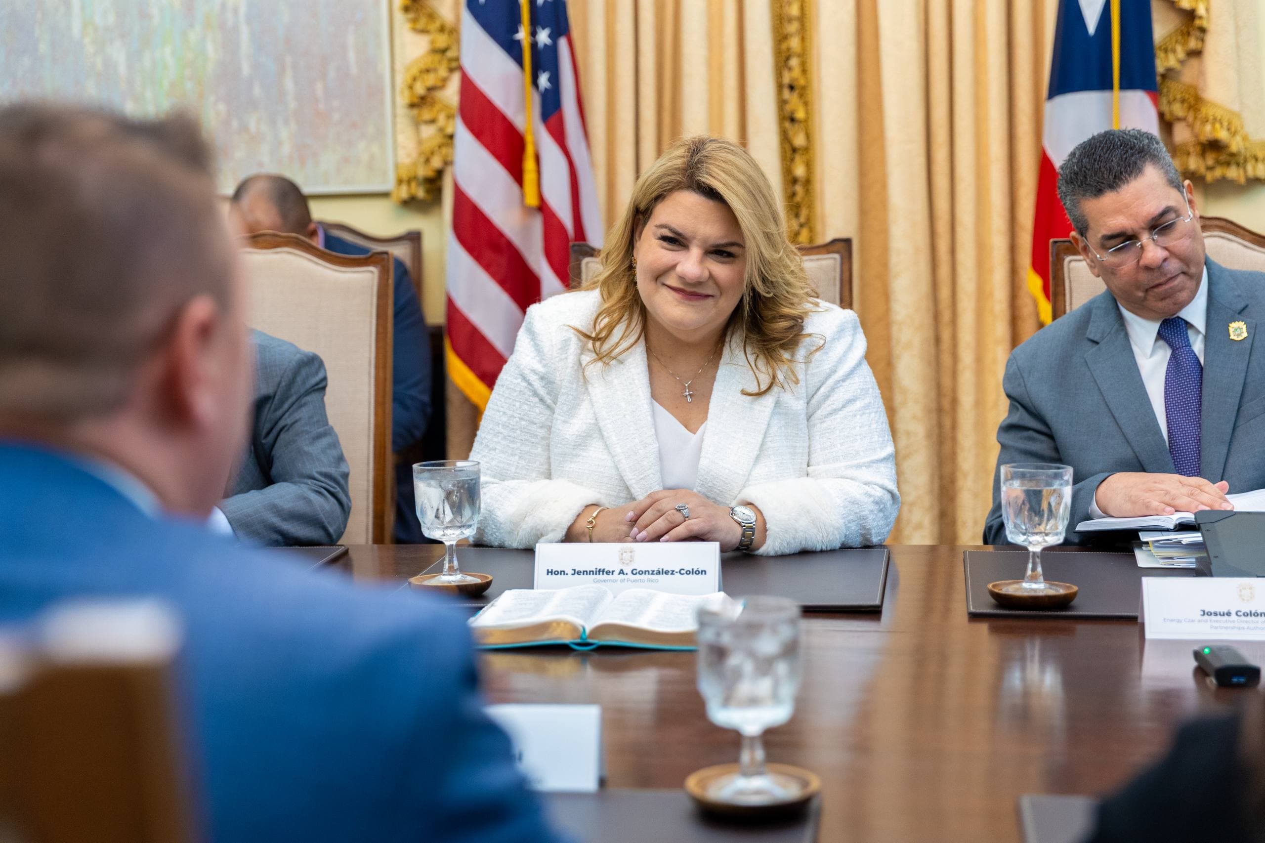 Gobernadora se reúne con administrador de la EPA