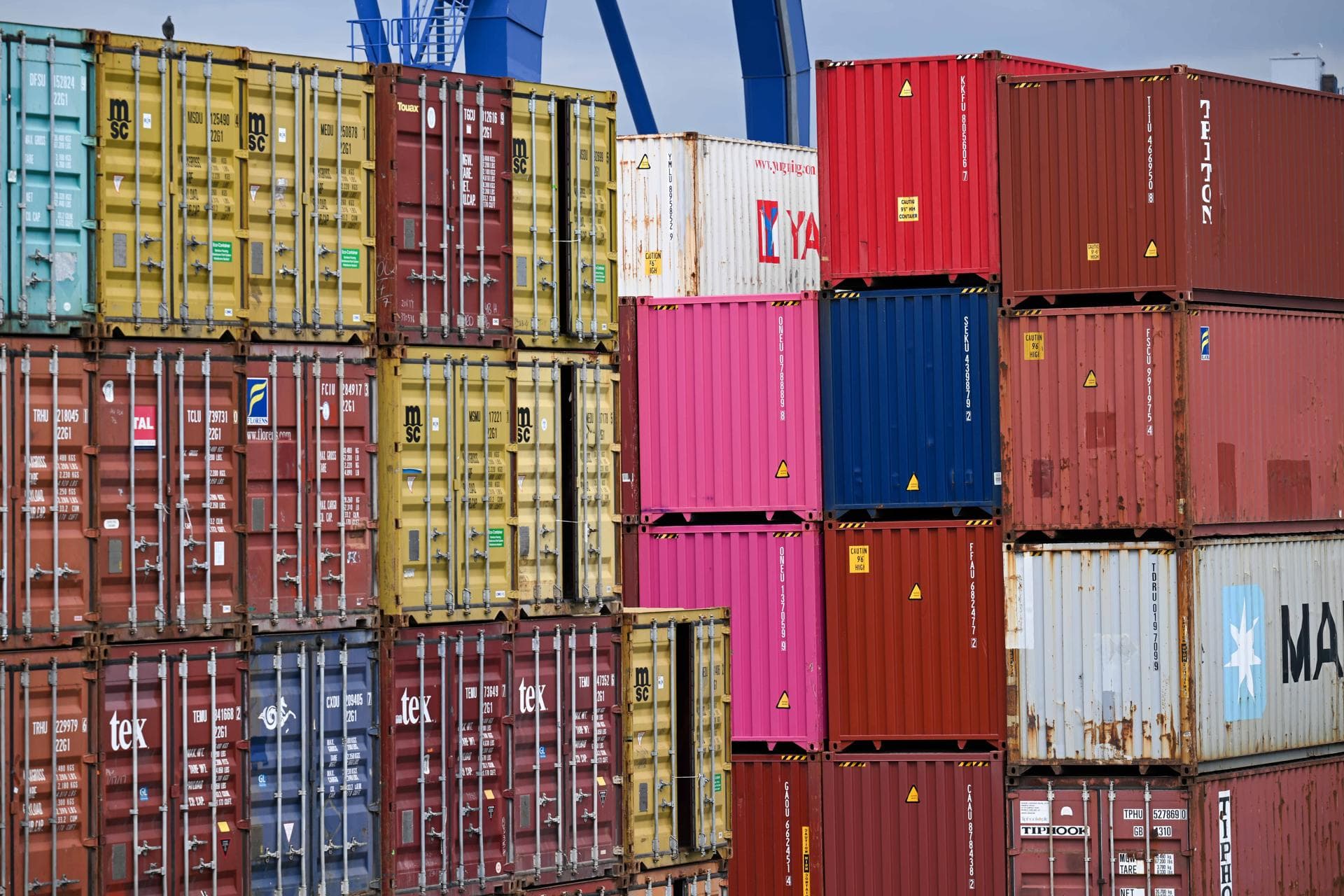 ¿Qué acordaron EEUU y UE para evitar una guerra comercial?