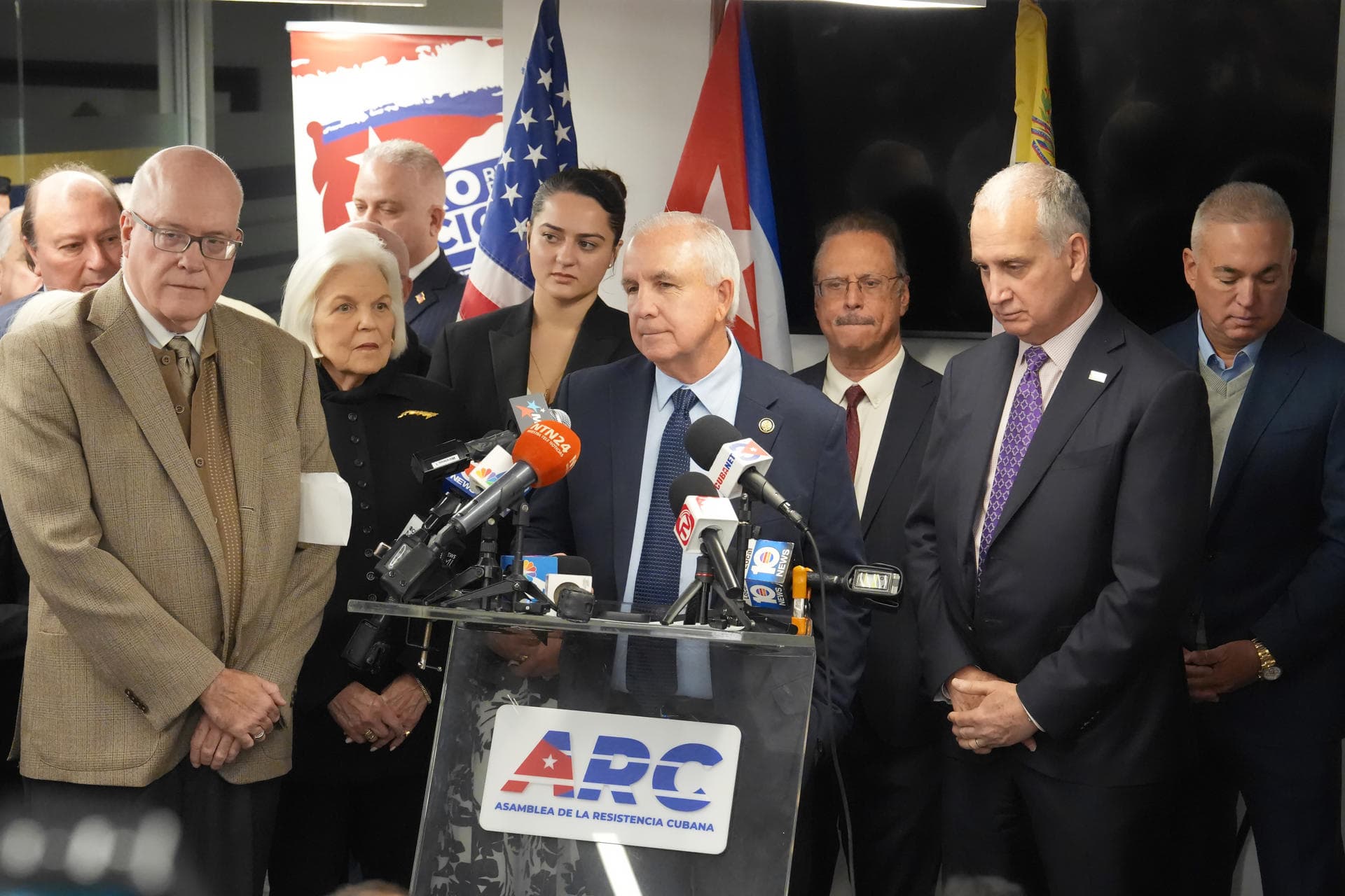 Congresistas de Florida piden a EEUU, México y Europa mayor presión a Cuba tras Venezuela