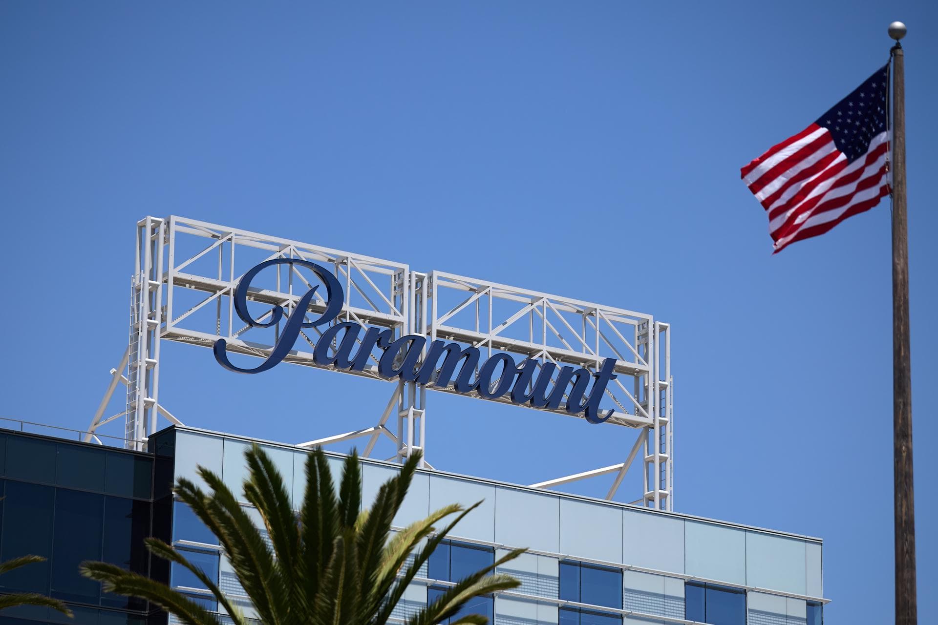 Paramount Skydance estudia comprar Warner Bros Discovery