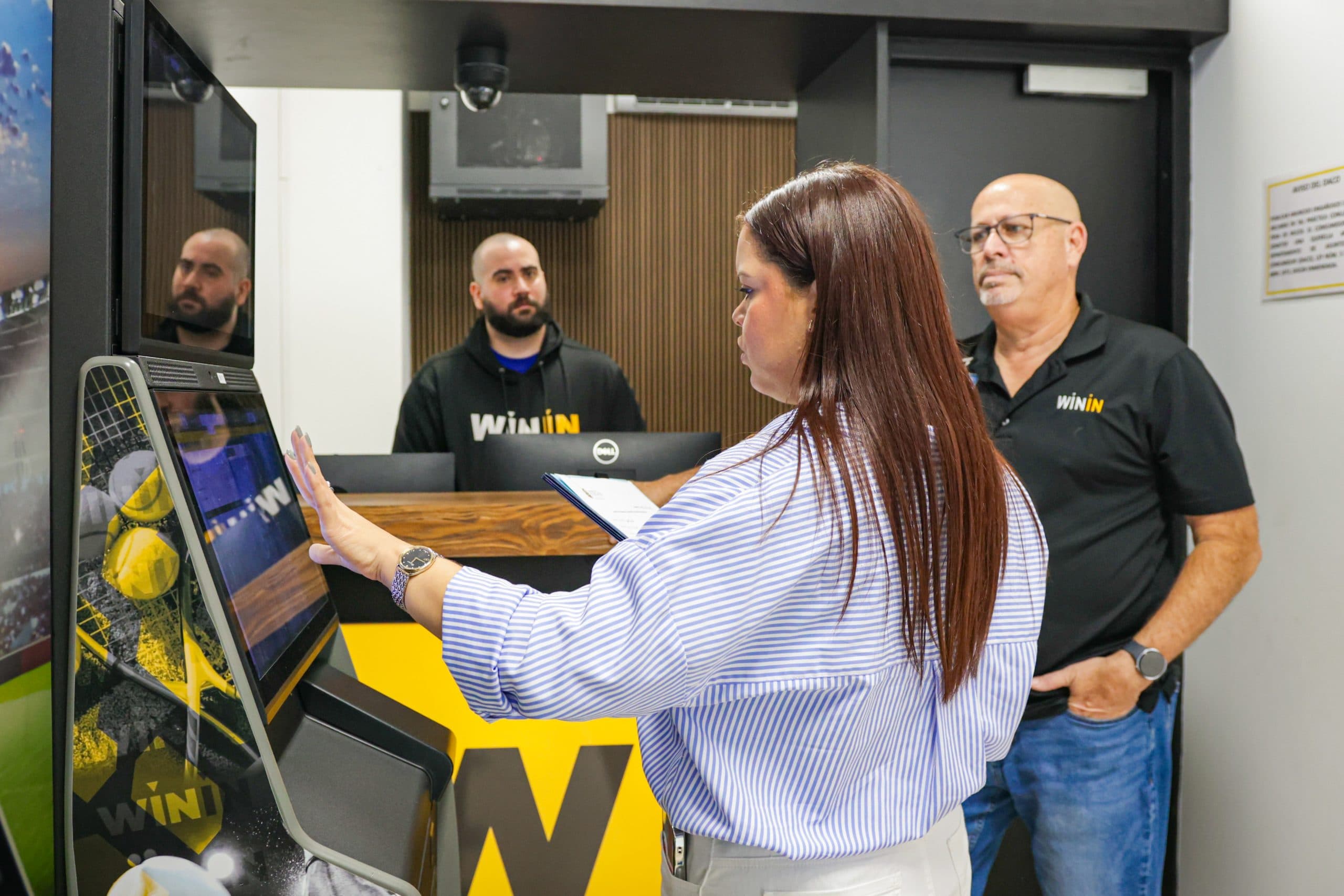 Comisión de Juegos inspecciona casas de apuestas previo al Super Bowl