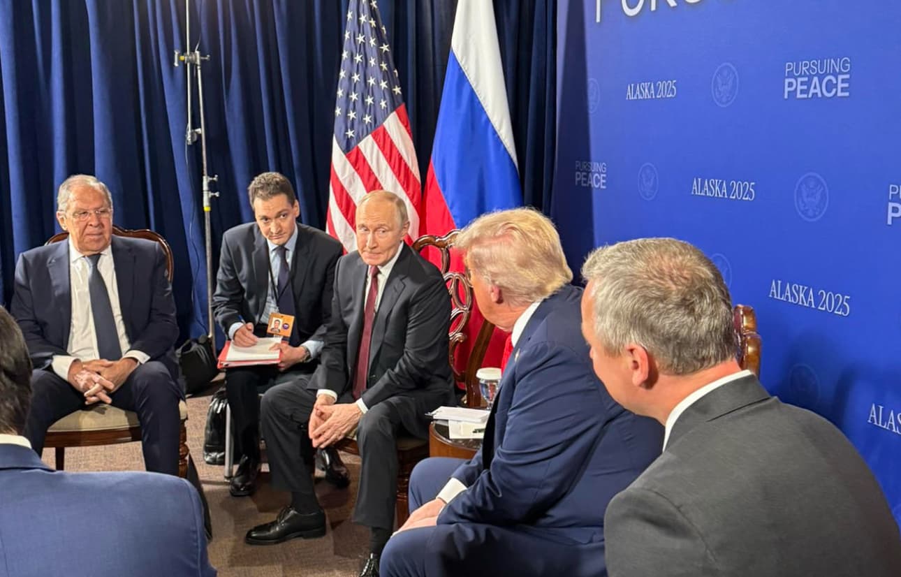 Putin y Trump piensan ampliar diálogos de paz con Ucrania