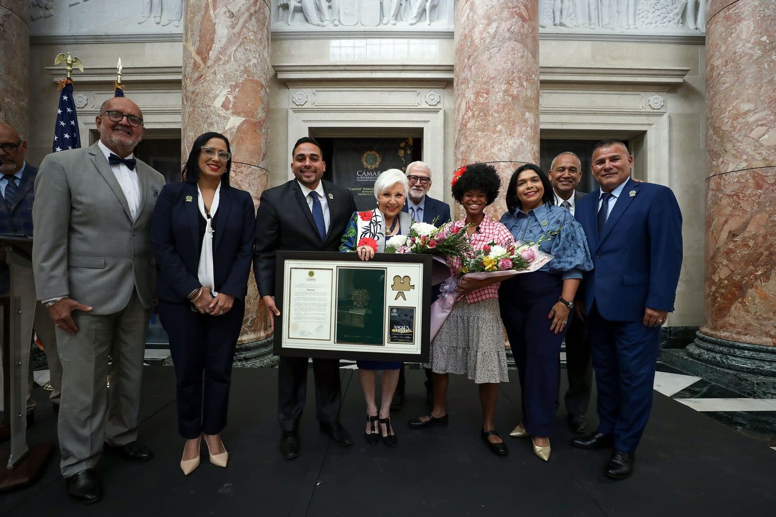 Rinden homenaje a la reconocida actriz Ángela Meyer