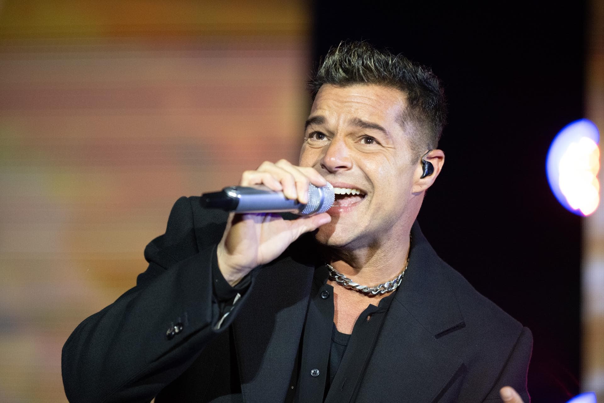 Ricky Martin deja abierta su presencia en la gira de Menudo