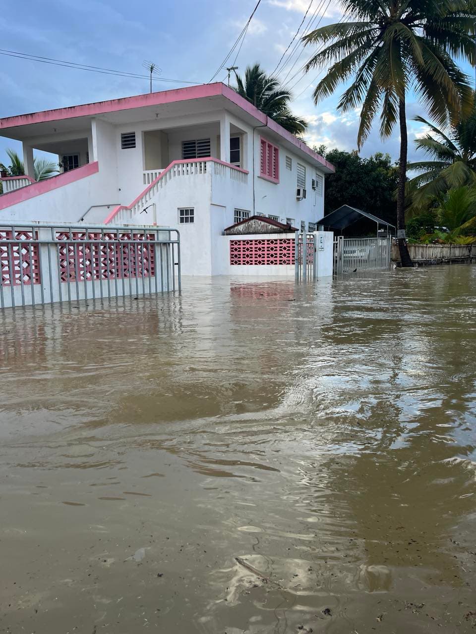Alcaldesa de Vega Alta estima en $7 millones los daños por las lluvias