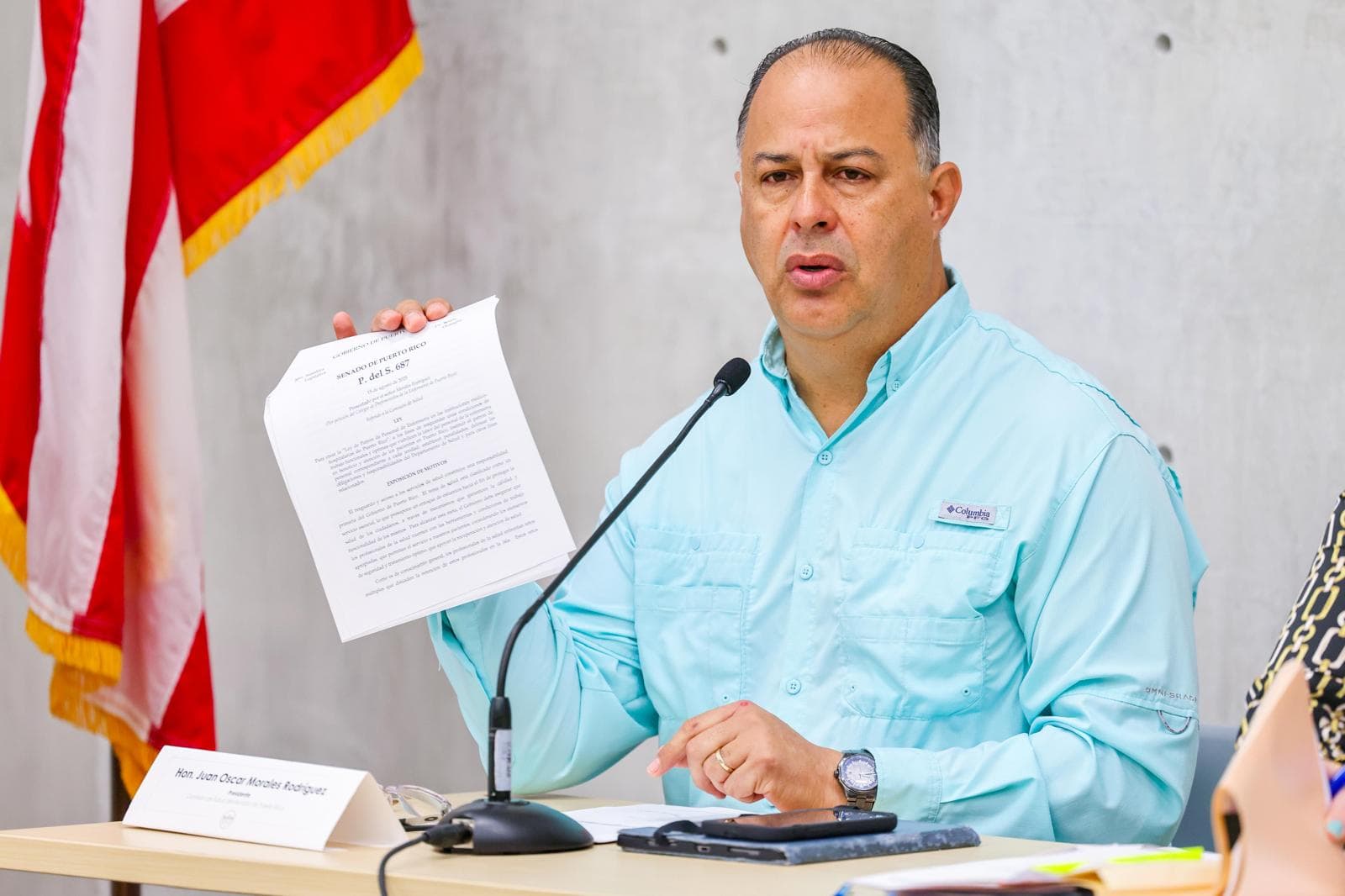 Senado discute en mesa redonda el proyecto que establece proporciones de enfermería en hospitales