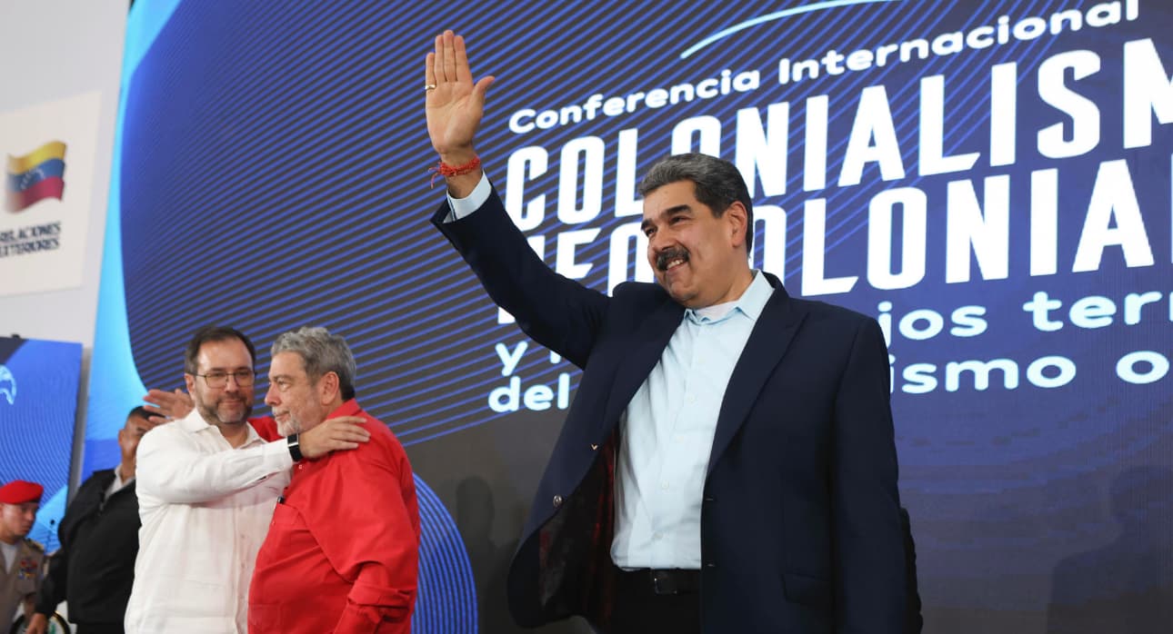 Maduro dice estar seguro de que "agresión" de EE.UU. es para imponer "gobiernos títeres"
