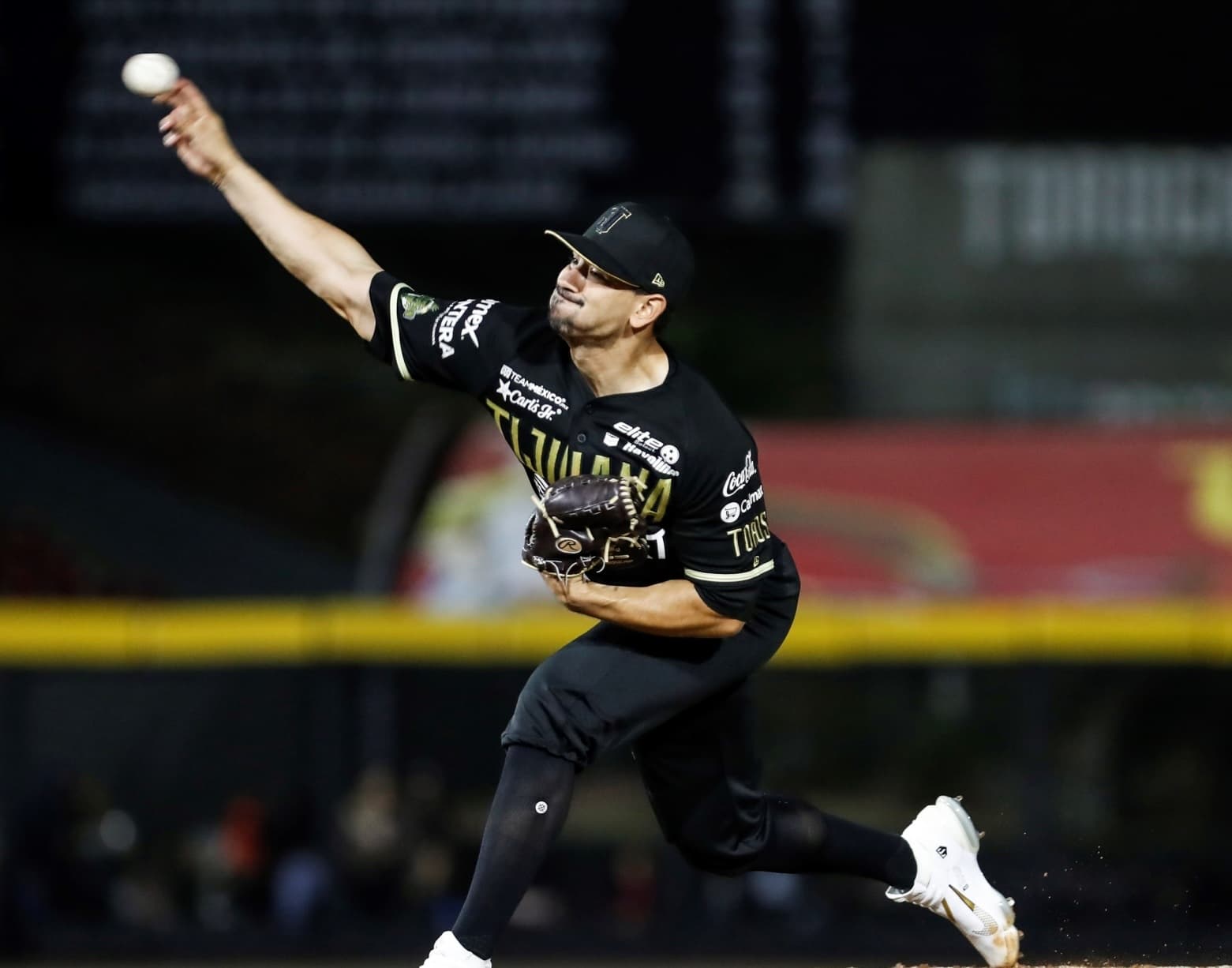 Criollos traen 5 lanzadores importados para la temporada 2025-26