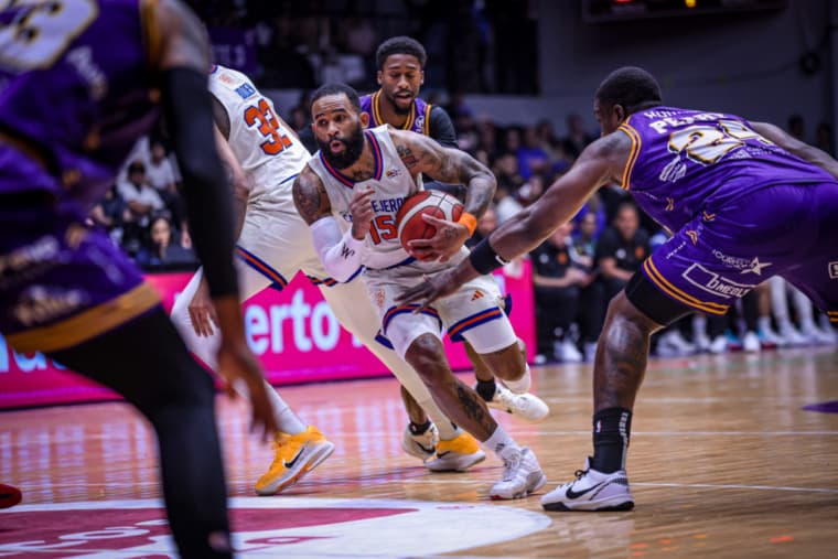 Remontada de los Cangrejeros en Canóvanas 