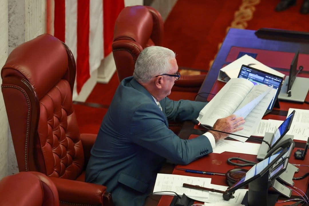 Rivera Schatz alega que Sagardía incumplió ante Hacienda