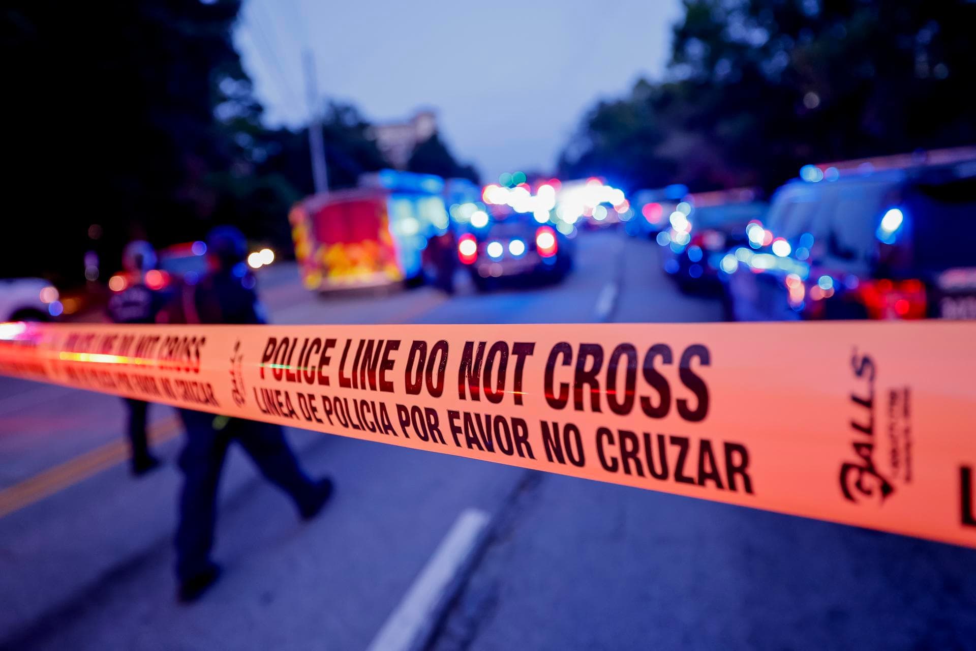 Muere policía en un tiroteo dentro de universidad en Atlanta