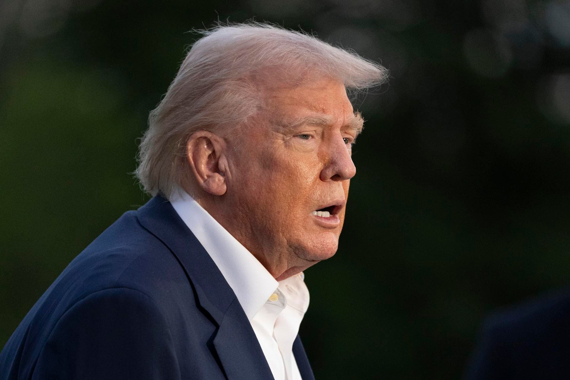 Trump cuestiona que no se anunciara antes el cáncer de Biden 