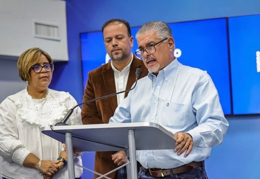 Santini llama “profeta del desastre” al Presidente del PPD