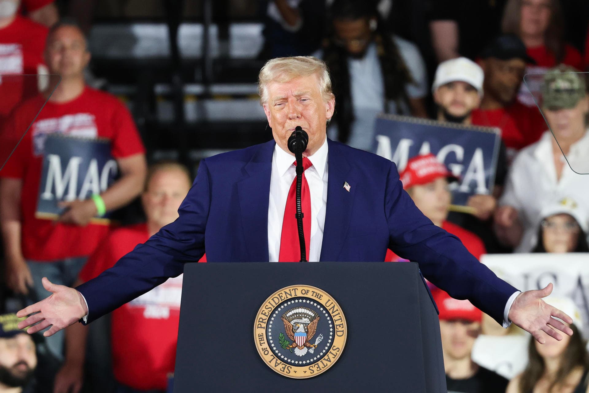 Trump celebra 100 días en el poder