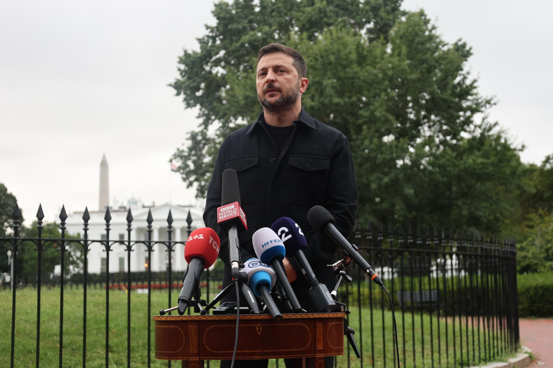 Zelenski busca una reunión sin condiciones con Putin